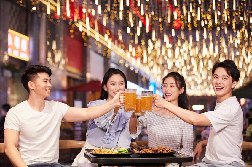 鄭州餐飲店設計公司餐飲消費群體的變化(圖1)